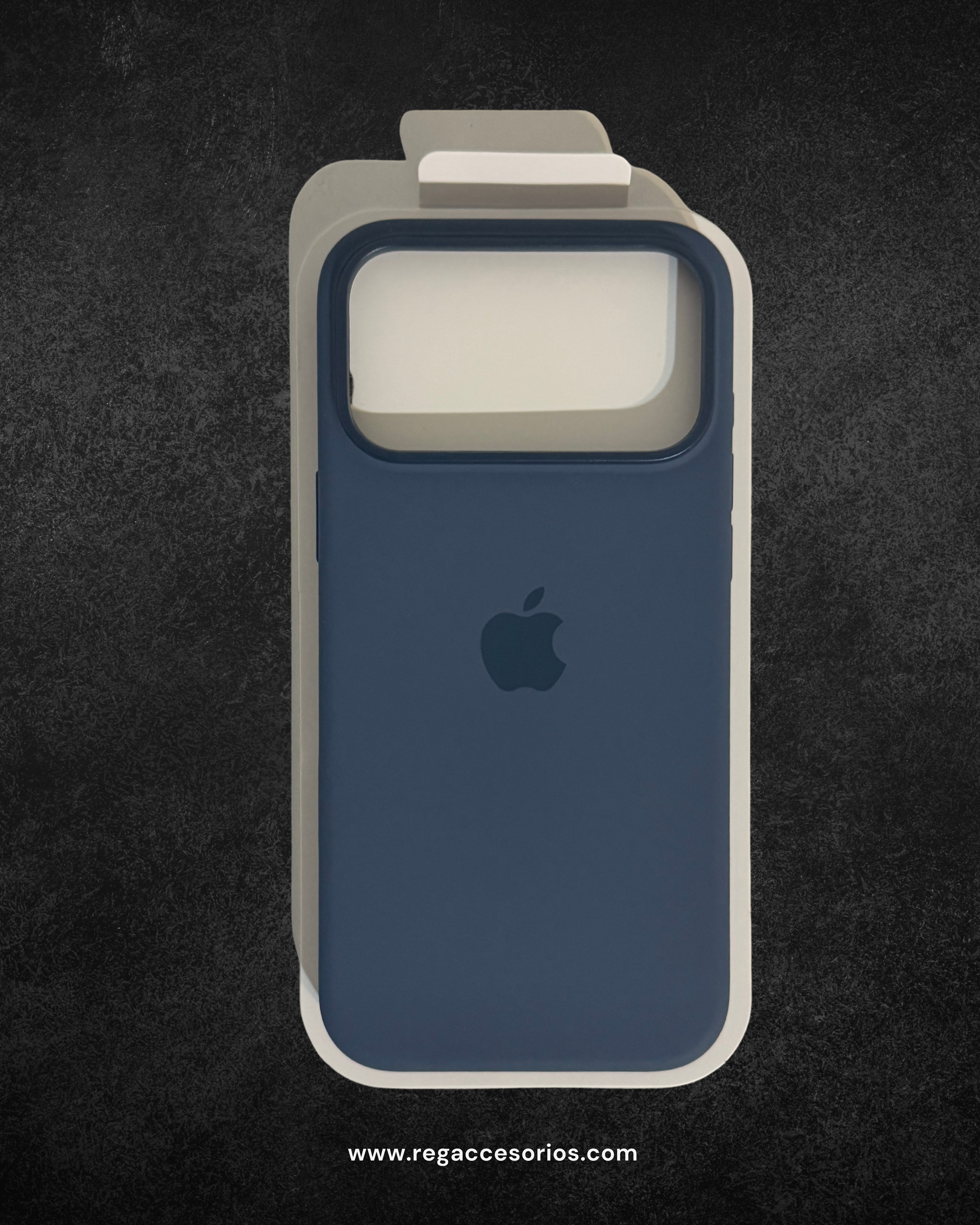 Silicone case iPhone 17 Pro Max