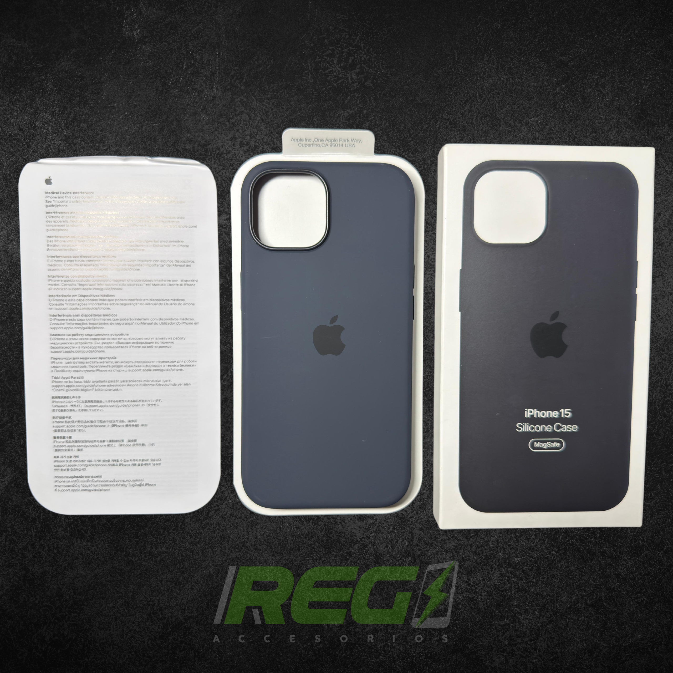 Silicone case iPhone 15