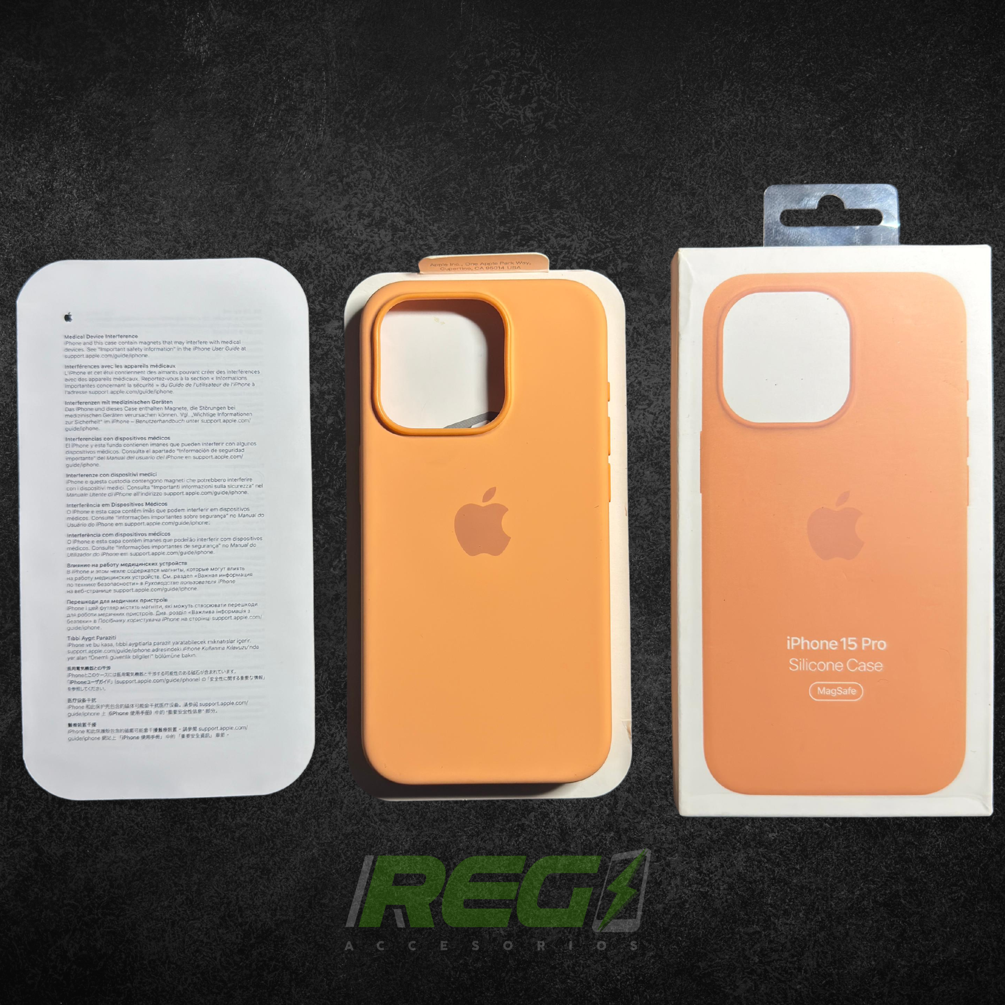 Silicone case iPhone 15 Pro